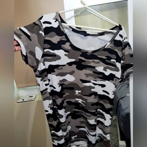 Black & White Camo T-shirt